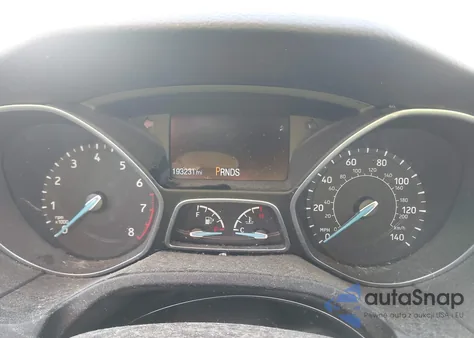 2016 Ford Focus Se z USA, uszkodzony, nr VIN 1FADP3F20GL336348